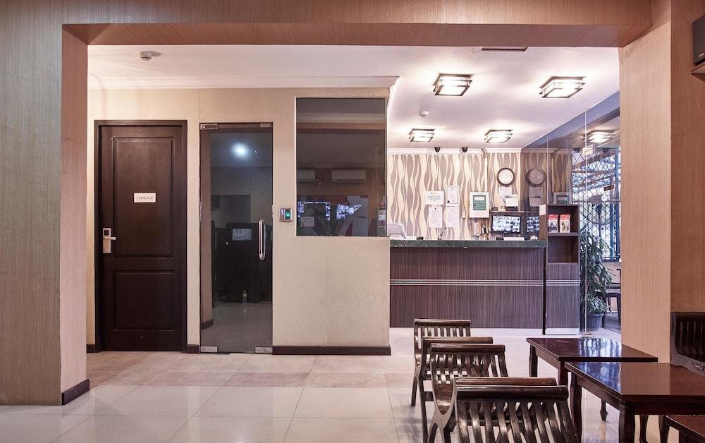 Twins Hotel Jacarta Exterior foto
