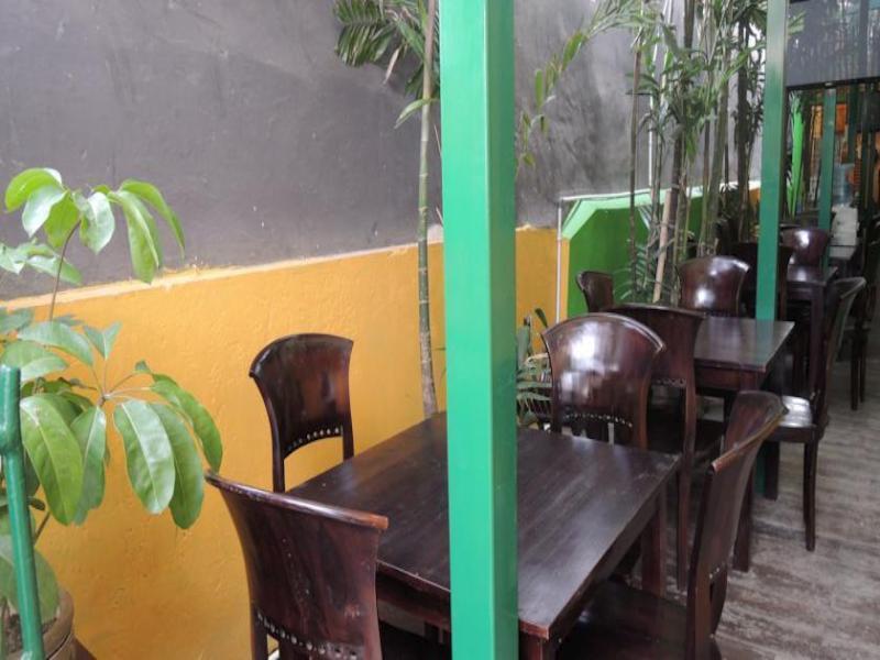 Twins Hotel Jacarta Exterior foto